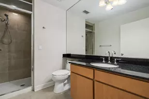 1335 S Prairie Ave, Chicago, IL 60605 - Photo 14