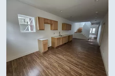 7133 S Constance Avenue, Chicago, IL 60649 - Photo 10