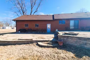 104 N E Ave, Amboy, IL 61310 - Photo 24