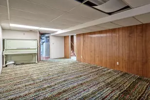 8089 Mc Michael Rd, Caledonia, IL 61011 - Photo 40