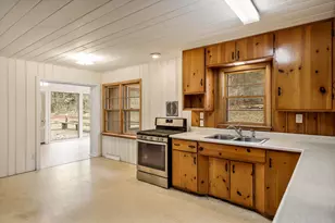 8089 Mc Michael Rd, Caledonia, IL 61011 - Photo 20