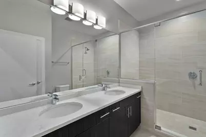 2532 W Addison Street #2E, Chicago, IL 60618 - Photo 10