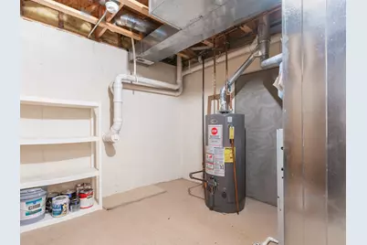 2295 Stoughton Drive, Aurora, IL 60502 - Photo 16