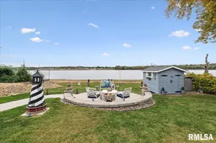 114 4th St, Fulton, IL 61252 - Photo 8