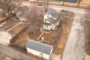 565 E Norris Dr, Ottawa, IL 61350 - Photo 28