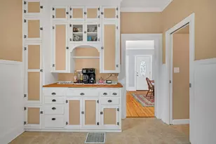 565 E Norris Dr, Ottawa, IL 61350 - Photo 10