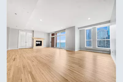415 E North Water Street #2204, Chicago, IL 60611 - Photo 4