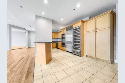 415 E North Water Street #2204, Chicago, IL 60611 - Photo 10