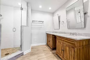 415 E North Water St, Chicago, IL 60611 - Photo 20