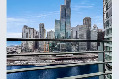 415 E North Water Street #2204, Chicago, IL 60611 - Photo 8