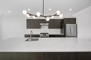 1801 W Grand Ave, Chicago, IL 60622 - Photo 2