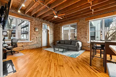 2021 W Willow Street #102, Chicago, IL 60647 - Photo 4