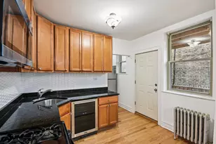 5621 N Spaulding Ave, Chicago, IL 60659 - Photo 8