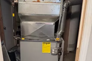 9043 S Ellis Ave, Chicago, IL 60619 - Photo 32