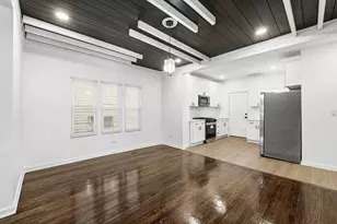 3313 W 61st Pl, Chicago, IL 60629 - Photo 6