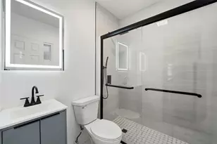 3313 W 61st Pl, Chicago, IL 60629 - Photo 16