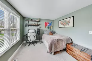 2822 N Brighton Pl, Arlington Heights, IL 60004 - Photo 26