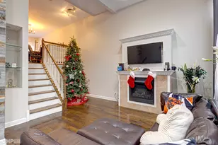 6816 W 65th St, Chicago, IL 60638 - Photo 6