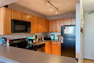 655 W Irving Park Rd, Chicago, IL 60613 - Photo 2