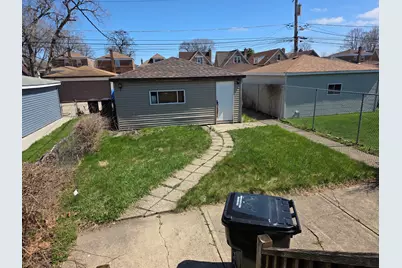 8609 S Indiana Avenue, Chicago, IL 60619 - Photo 32