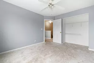 732 Woodewind Dr, Naperville, IL 60563 - Photo 16