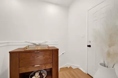 856 W Buckingham Place #3SW, Chicago, IL 60657 - Photo 18