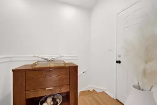 856 W Buckingham Pl, Chicago, IL 60657 - Photo 18