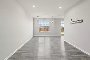 2045 Stuttle Rd, Batavia, IL 60510 - Photo 2