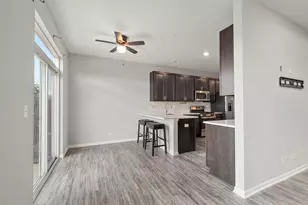 2045 Stuttle Rd, Batavia, IL 60510 - Photo 4