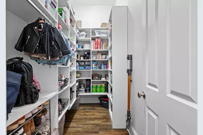 1714 W Wolfram Street, Chicago, IL 60657 - Photo 14