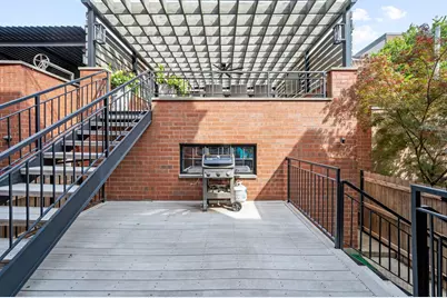 1714 W Wolfram Street, Chicago, IL 60657 - Photo 16