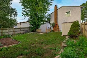 214 Far Hills Dr, Bolingbrook, IL 60440 - Photo 26