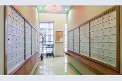 700 N Larrabee Street #1003, Chicago, IL 60654 - Photo 6