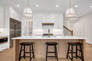 104 N Evergreen Ave, Elmhurst, IL 60126 - Photo 16