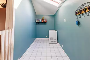 213 153rd Pl, Calumet City, IL 60409 - Photo 20