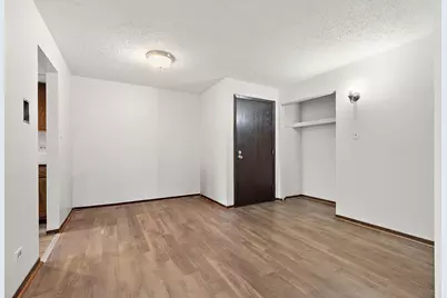 13651 Lamon Avenue #B12, Crestwood, IL 60418 - Photo 2