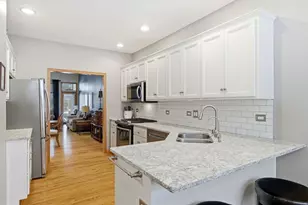 21702 Higley Ln, Frankfort, IL 60423 - Photo 4