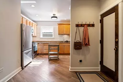 2231 N Bissell Street #1E, Chicago, IL 60614 - Photo 4