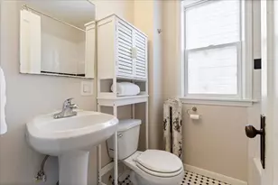 2231 N Bissell St, Chicago, IL 60614 - Photo 12