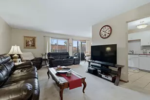 1215 Williams Port Dr, Westmont, IL 60559 - Photo 4