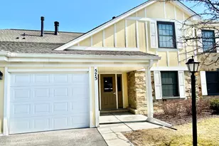 575 Greystone Ln, Wheeling, IL 60090 - Photo 1