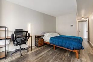 300 N State St, Chicago, IL 60654 - Photo 14
