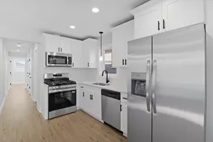 6721 W 63rd St, Chicago, IL 60638 - Photo 6