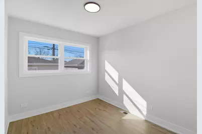 6721 W 63rd Street, Chicago, IL 60638 - Photo 12