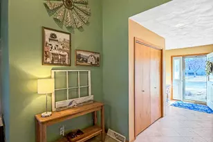 1150 S Greenfield Dr, Freeport, IL 61032 - Photo 12