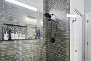 2165 Walnut Glen Blvd, Island Lake, IL 60042 - Photo 16