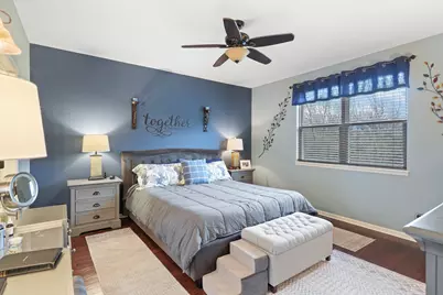 2165 Walnut Glen Boulevard, Island Lake, IL 60042 - Photo 14