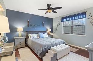 2165 Walnut Glen Blvd, Island Lake, IL 60042 - Photo 14