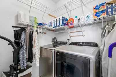 821 Red Barn Lane, Elgin, IL 60124 - Photo 22