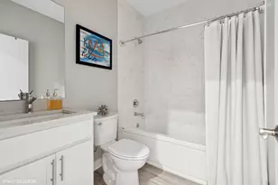 1449 E 65th Pl, Chicago, IL 60637 - Photo 8